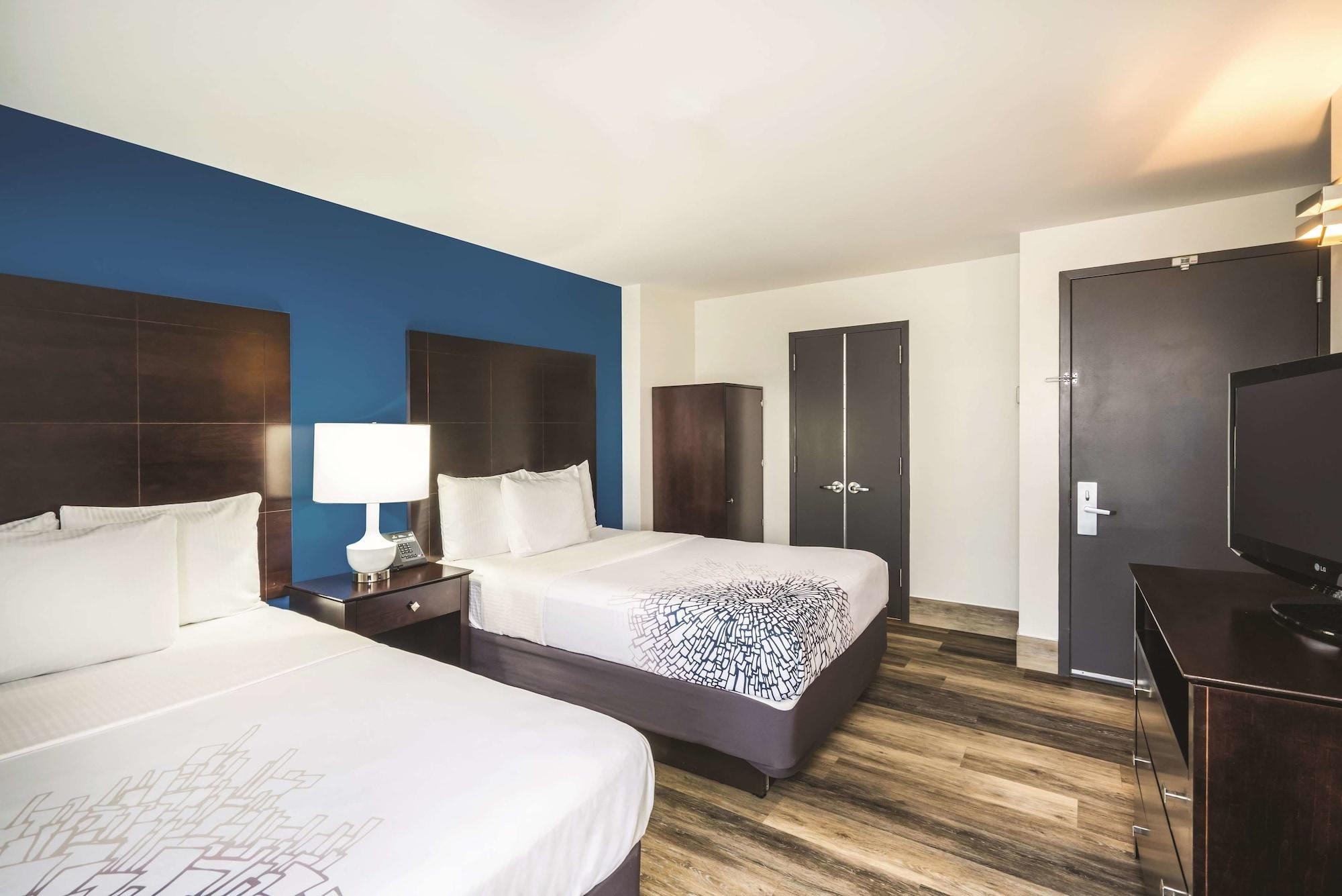 Hotel La Quinta By Wyndham Brooklyn Downtown New York Exterior foto
