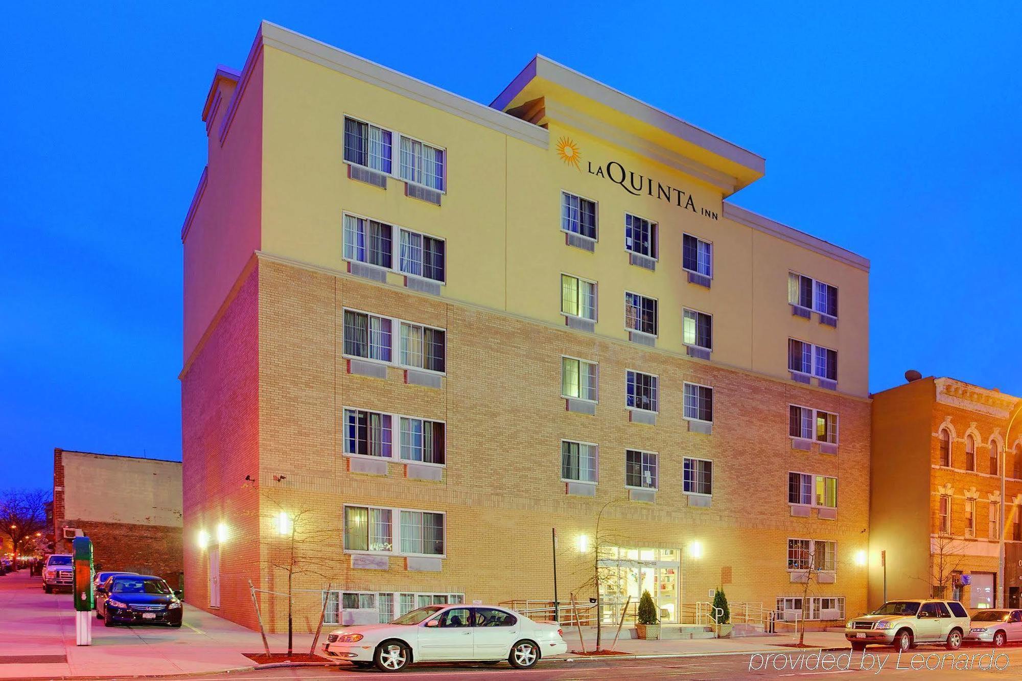 Hotel La Quinta By Wyndham Brooklyn Downtown New York Exterior foto